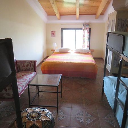 Higos Chumbos, Casa Rural Compartido Chiclana de la Frontera Ruang foto